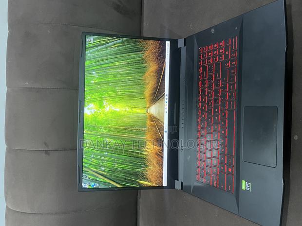 Laptop MSI Katana GF76 16GB Intel Core i7 SSD 500GB photo 3