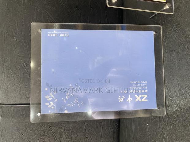 Acrylic Table Sign Stand photo 2