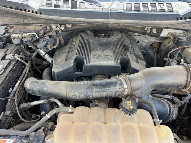 Ford F-150 Lariat 4x4 SuperCab Styleside 8 ft. box 163 in. WB 2018