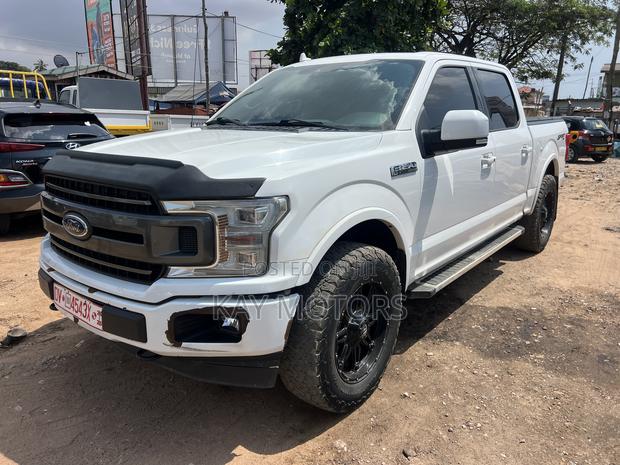 Ford F-150 Lariat 4x4 SuperCab Styleside 8 ft. box 163 in. WB 2018