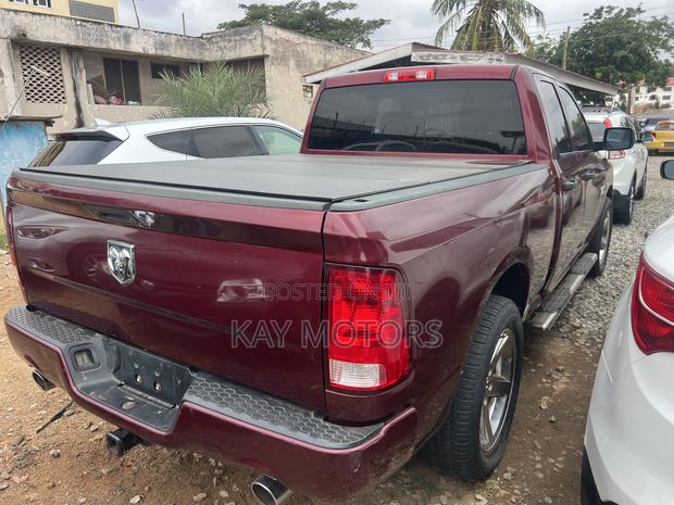 Dodge RAM 1500 5.7 Petrol RWD 2018 Red