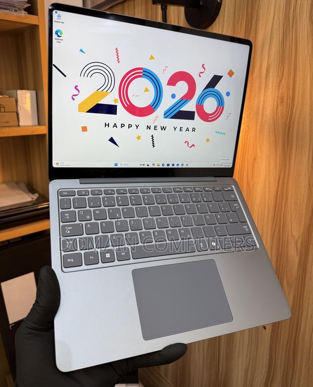 New Microsoft Surface Laptop 16GB Qualcomm Snapdragon X Plus SSD 512GB photo 3