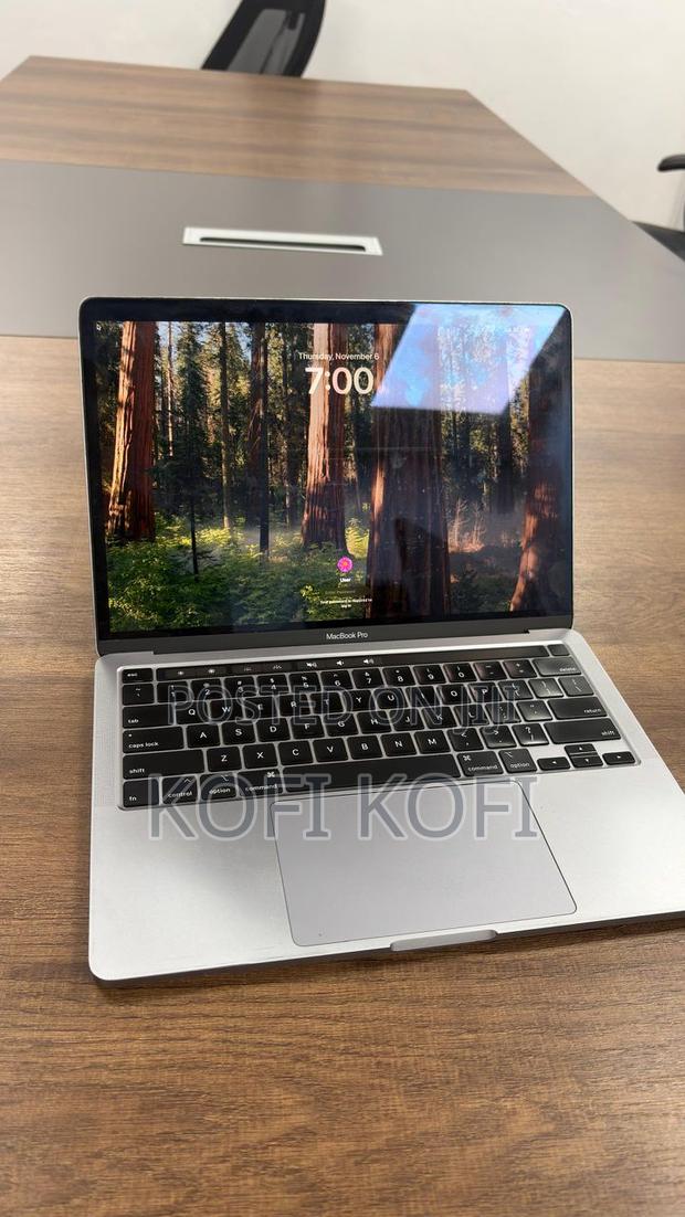 Laptop Apple MacBook Pro 2020 8GB Intel Core I5 SSD 256GB