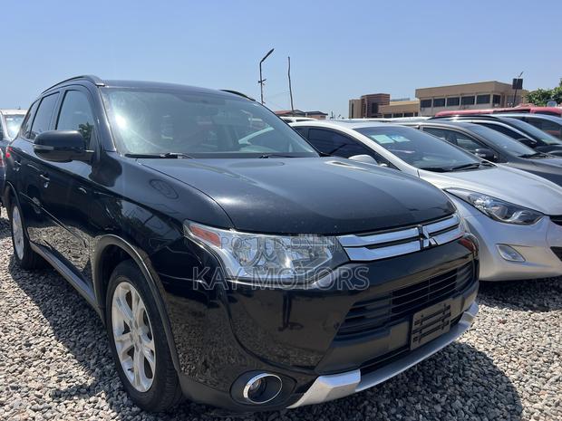 Mitsubishi Outlander SE 4dr SUV (2.4L 4cyl CVT) 2015 Black