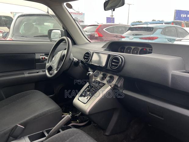 Toyota Corolla Rumion Hatchback 1.8 AWD 2012 White