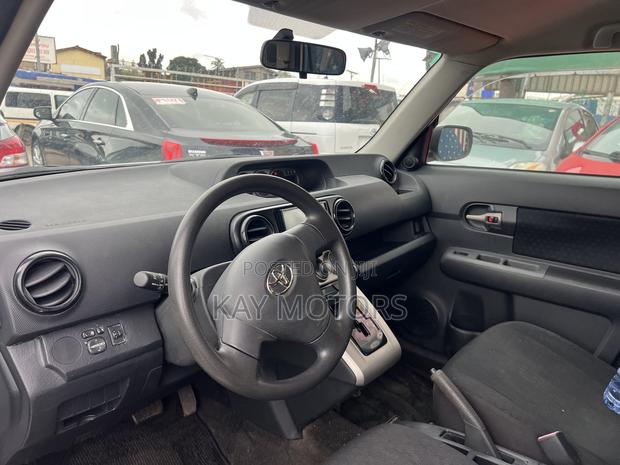 Toyota Corolla Rumion Hatchback 1.8 AWD 2012 White