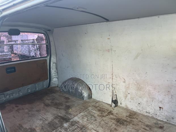 Toyota HiAce 2008 Grey