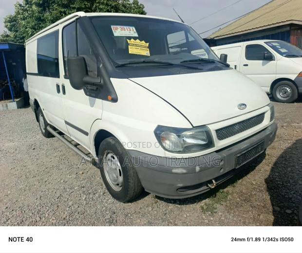 Ford Transit 2006 White