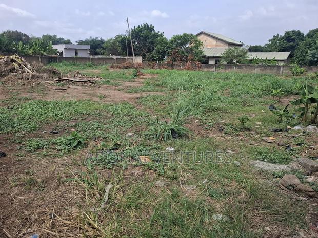 One Full Plot of Land for Sale in Ahodwo Daban · Photo 2