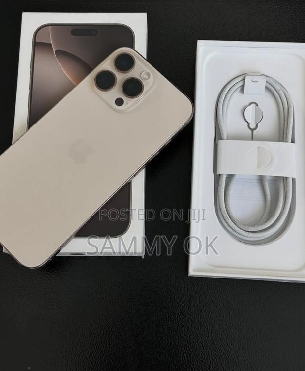 Apple iPhone 16 Pro Max 256 GB Gold