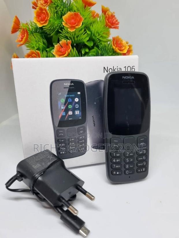 New Nokia 106 Black photo 2