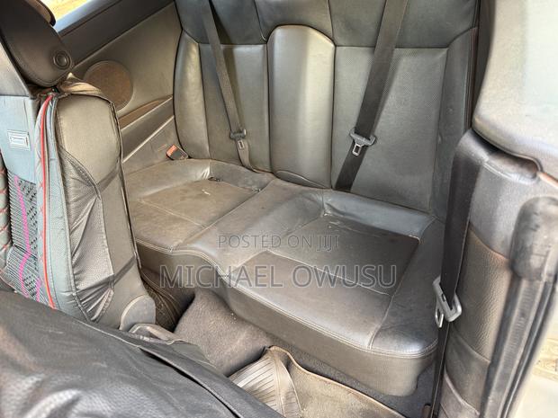 Opel Astra 2010 Silver