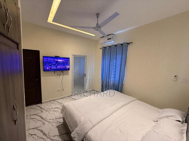 Furnished 3bdrm House in Lake Side Estate for rent