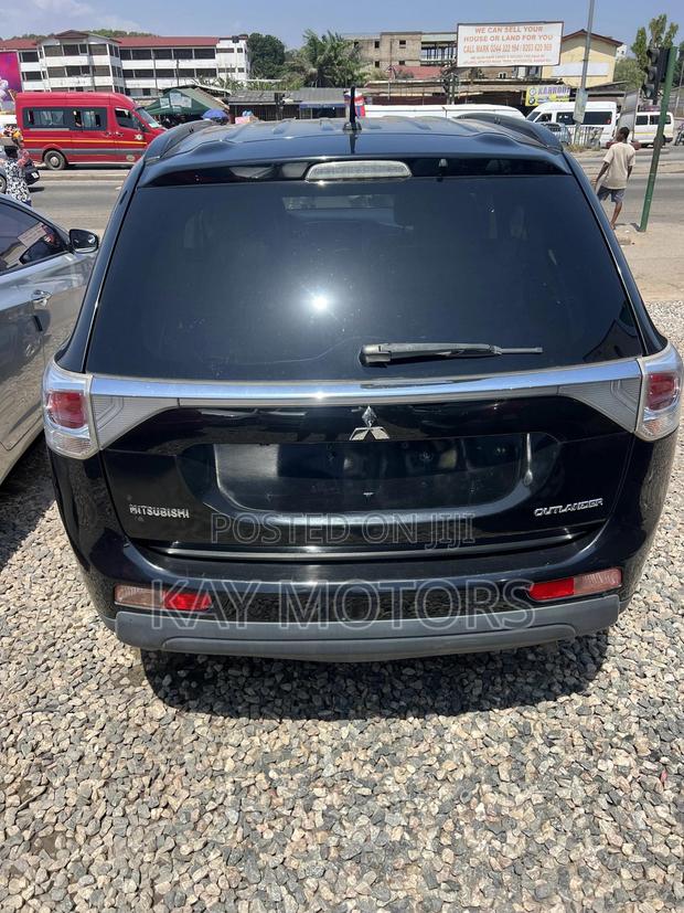 Mitsubishi Outlander SE 4dr SUV (2.4L 4cyl CVT) 2015 Black