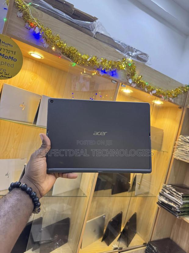 New Laptop Acer Switch 5 8GB Intel Core i5 SSD 256GB photo 6