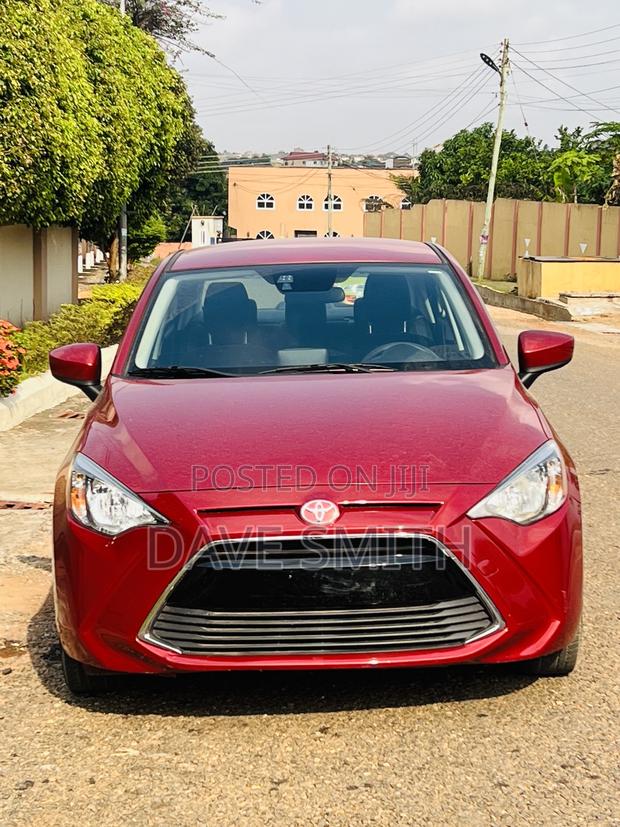 Toyota Yaris iA 1.5 FWD 2017 Red