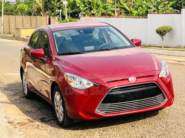 Toyota Yaris iA 1.5 FWD 2017 Red