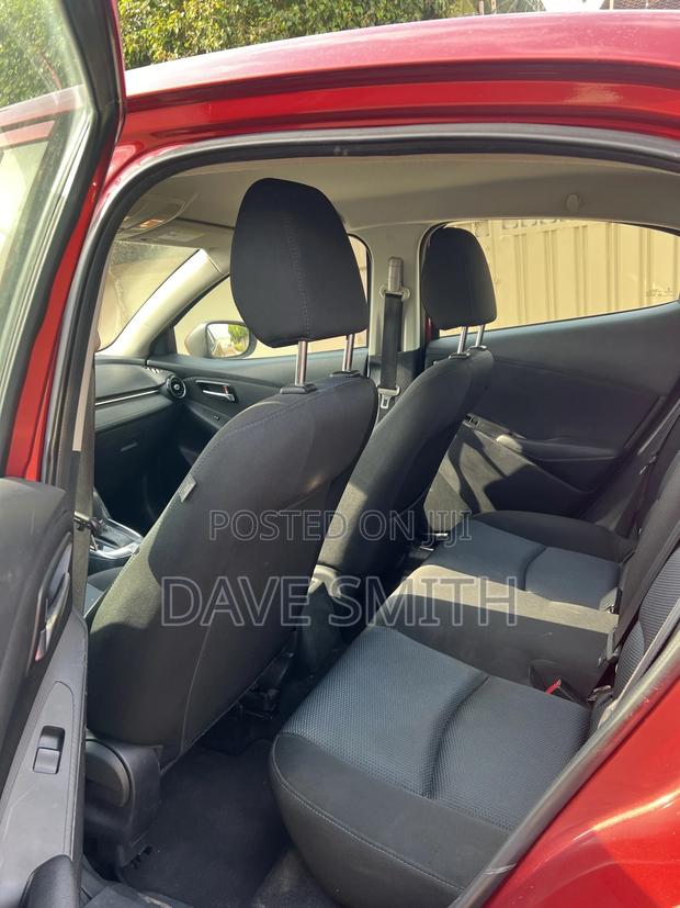 Toyota Yaris iA 1.5 FWD 2017 Red