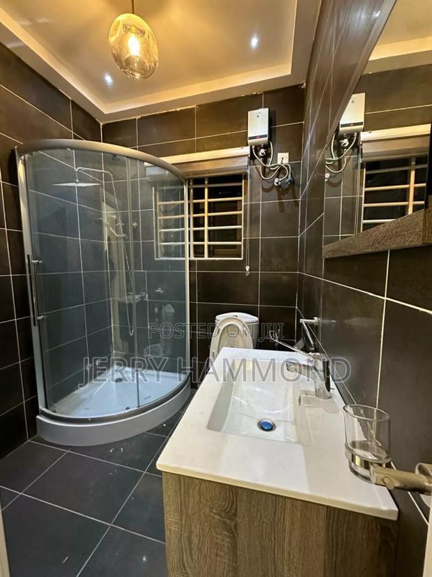 Furnished 5bdrm House in Amasaman Achaman for sale · Photo 4