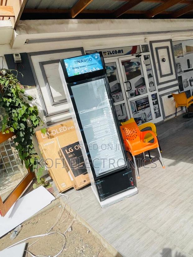 Nasco 288l Commercial Cooler Sales-Boosting Display · Photo 2