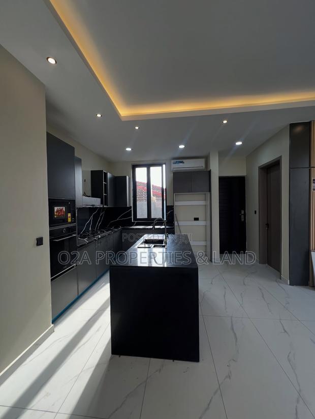 4bdrm House in East Legon – for sale photo 12
