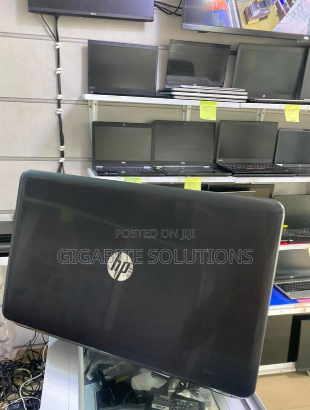 Laptop HP Pavilion 17 8GB AMD SSD 128GB