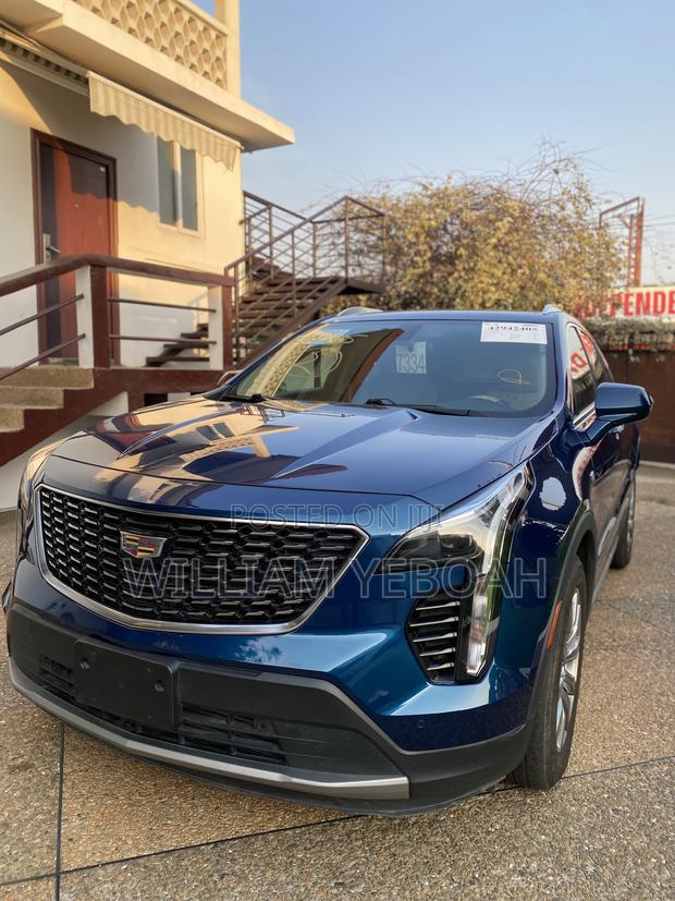 Cadillac XT4 2019 Blue