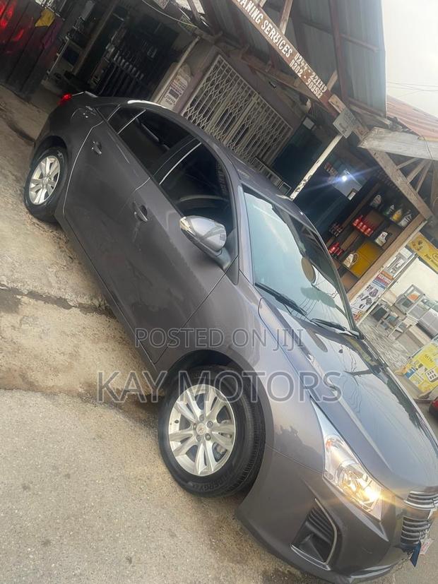 Chevrolet Cruze 1LT Auto 2013 Gray