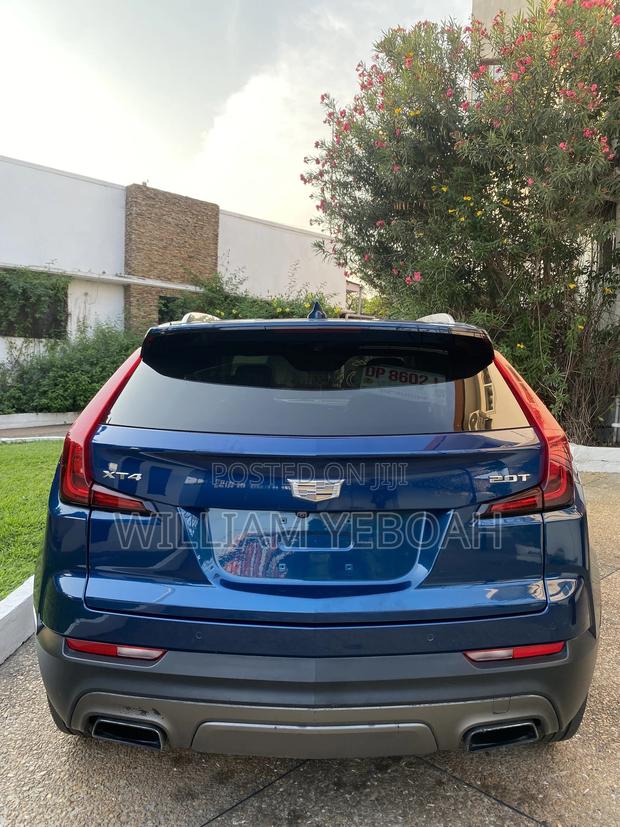 Cadillac XT4 2019 Blue