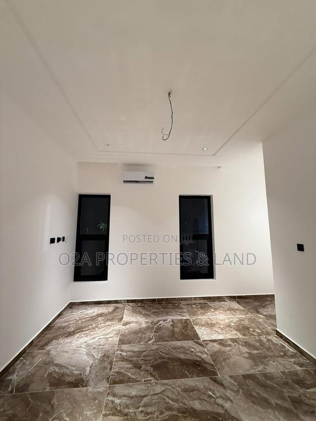 4bdrm House in Pokuase – Kwabenya, Ga East Municipal for sale photo 7