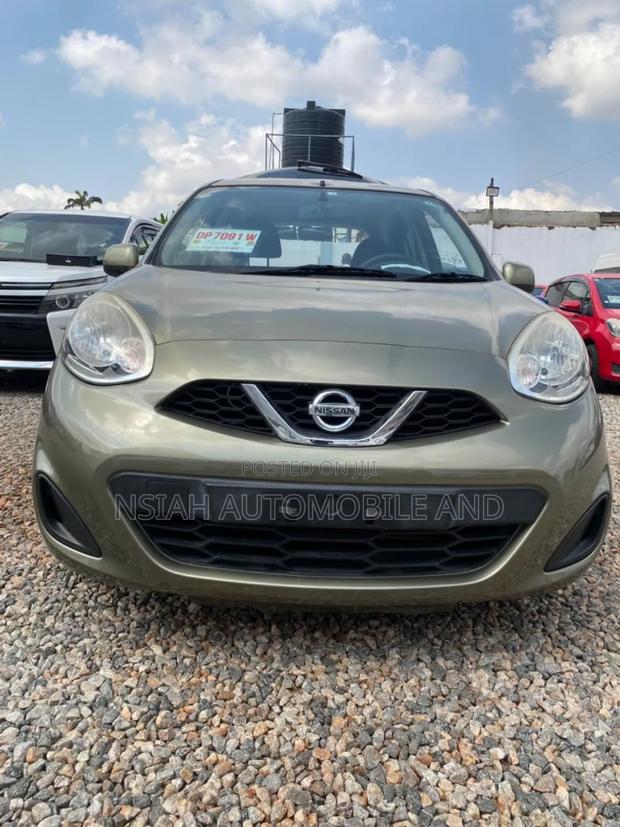 Nissan March 1.2 FWD 2014 Green