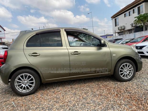 Nissan March 1.2 FWD 2014 Green