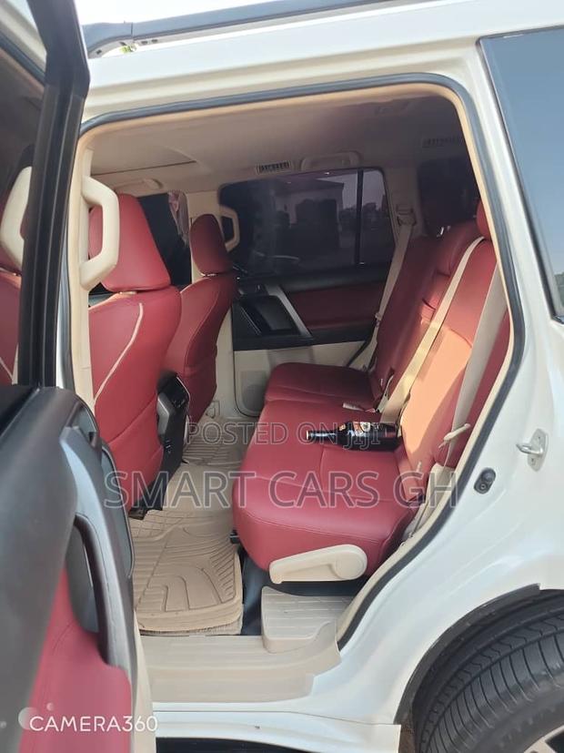 Toyota Land Cruiser Prado 2013 White