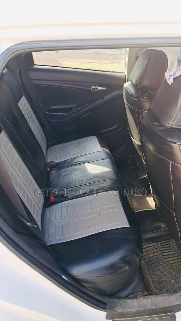 Pontiac Vibe 1.8L 2010 White