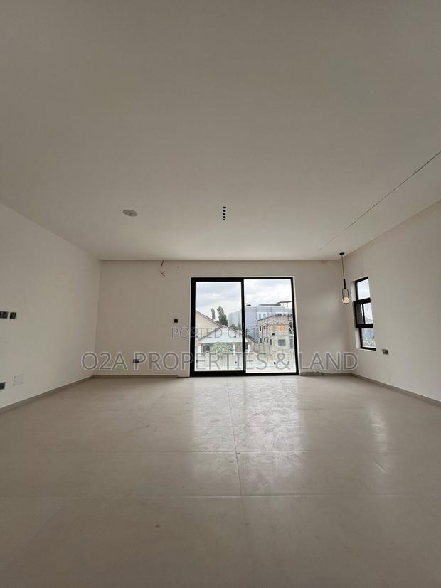 4bdrm House in East Legon Hills for sale photo 3