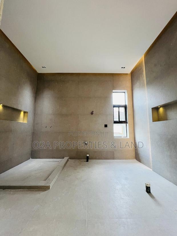 4bdrm House in East Legon Hills for sale photo 9