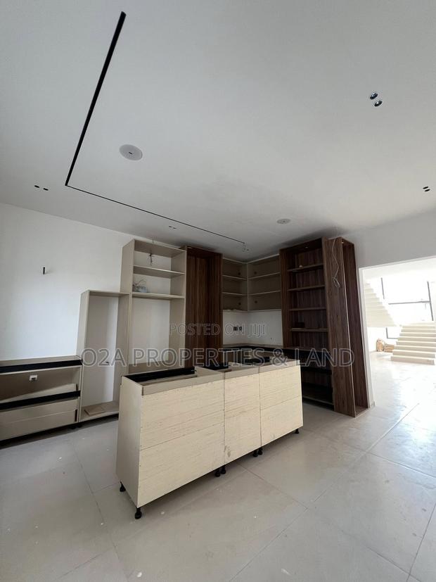 4bdrm House in East Legon Hills for sale photo 10