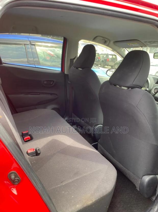 Toyota Vitz 2013 Red