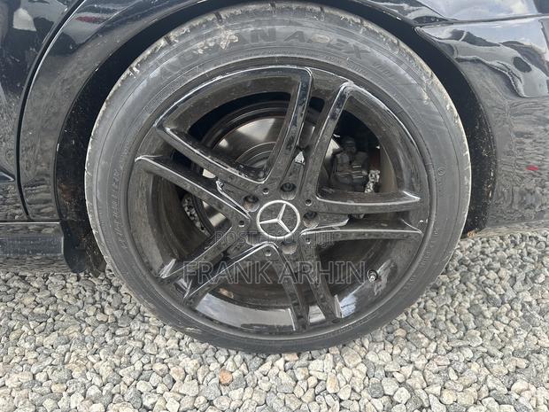 Mercedes-Benz C250 2014 Black