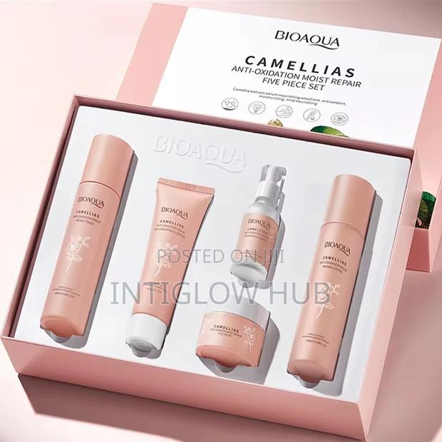 Camellia Skin Care ( Five Piece Sets) · Photo 3