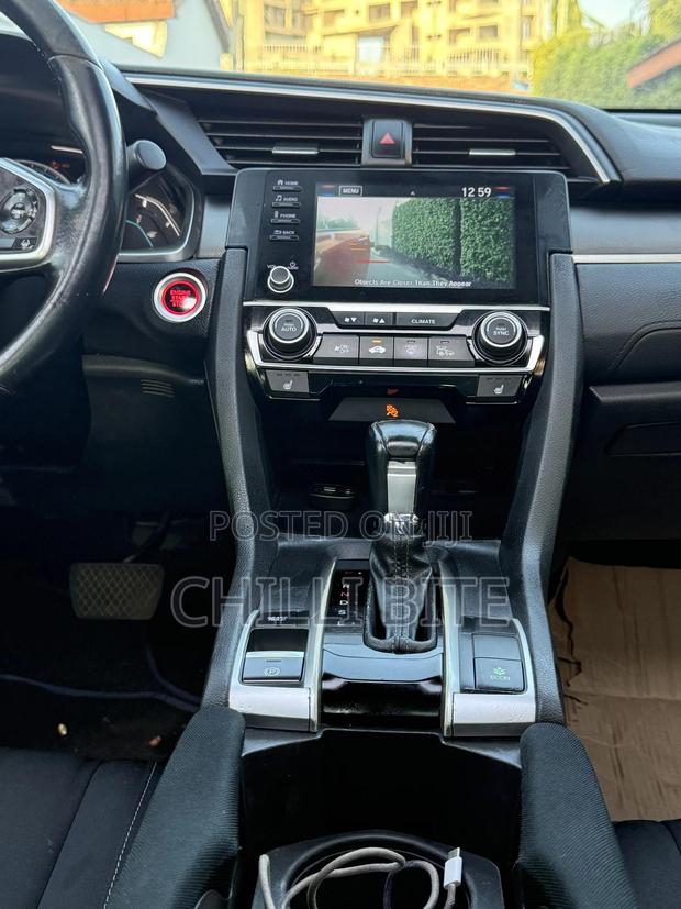 Honda Civic EX Sedan 2019 Red photo 8