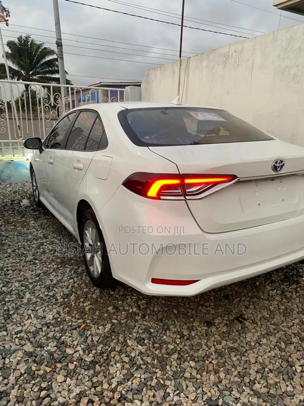 Toyota Corolla XSE 2020 White