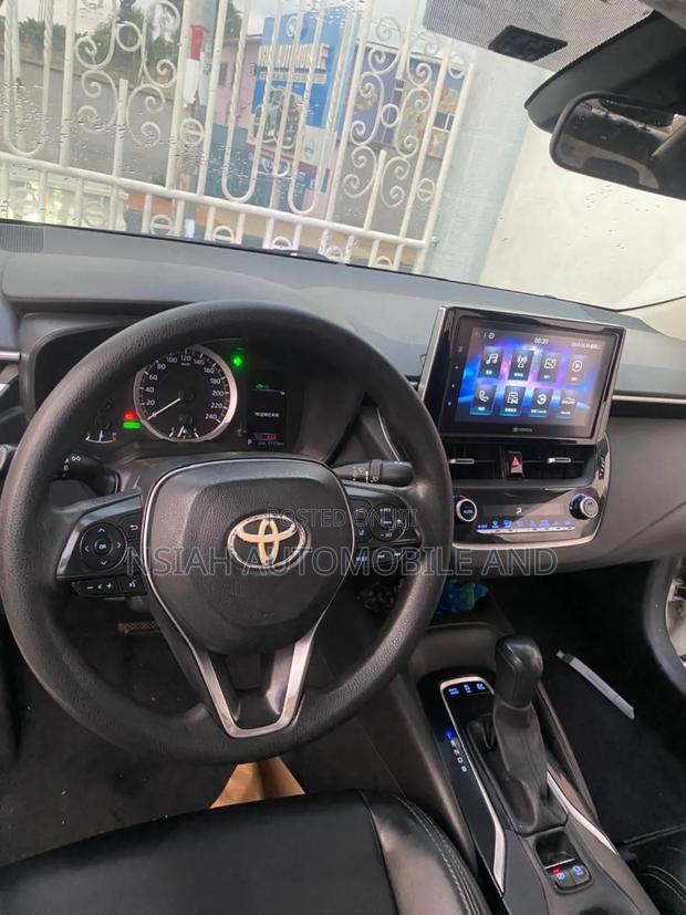 Toyota Corolla XSE 2020 White
