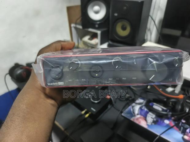 Focusrite 4i4 3rd Studio Soundcard (Audio Interface) photo 2