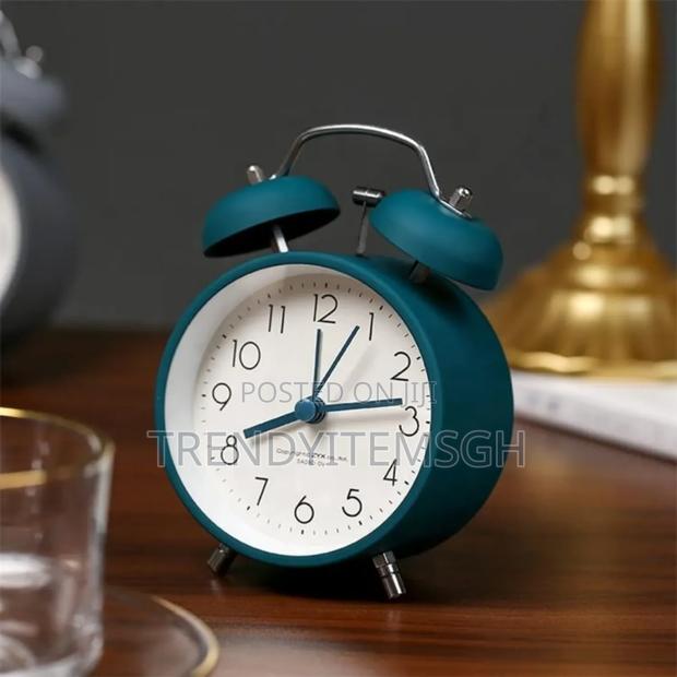 Metal Desk Bell Alarm Clock photo 3
