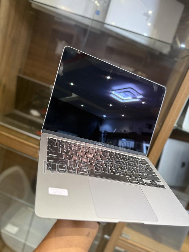 Laptop Apple MacBook Air 2020 8GB Intel Core I3 SSD 256GB photo 2