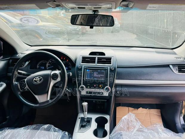 Toyota Corolla 2017 White