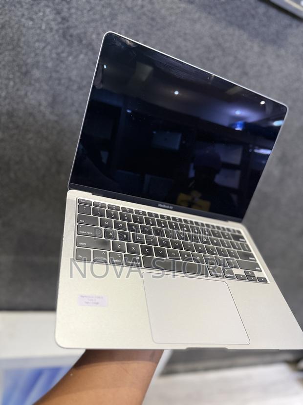 Laptop Apple MacBook Air 2020 8GB Intel Core I3 SSD 256GB