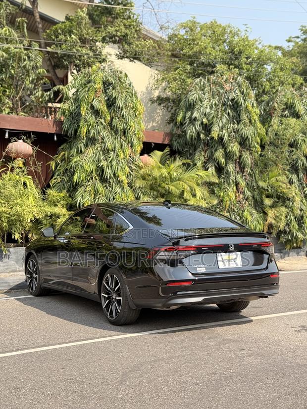 Honda Accord EX CVT 2023 Black photo 10