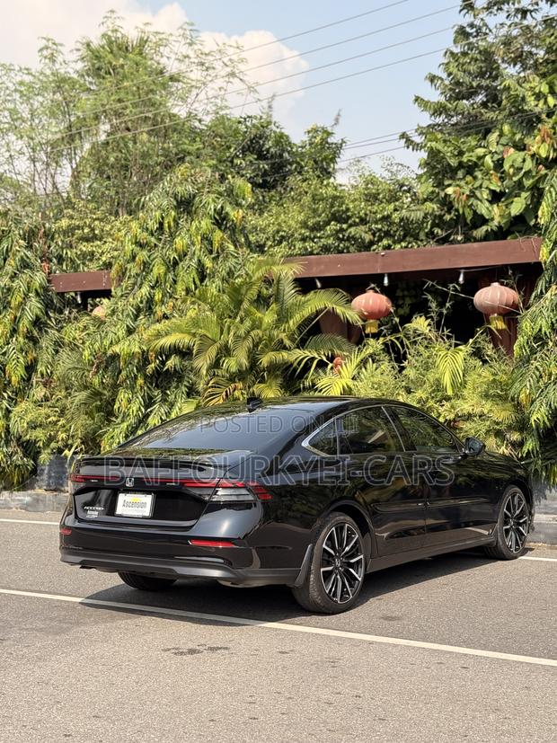 Honda Accord EX CVT 2023 Black photo 9